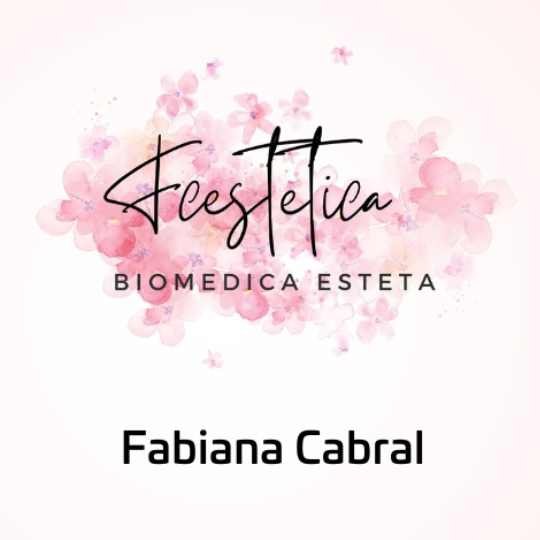 Fabiana Cabral – Biomédica Esteta