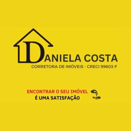 Daniela Costa – Corretora de Imóveis
